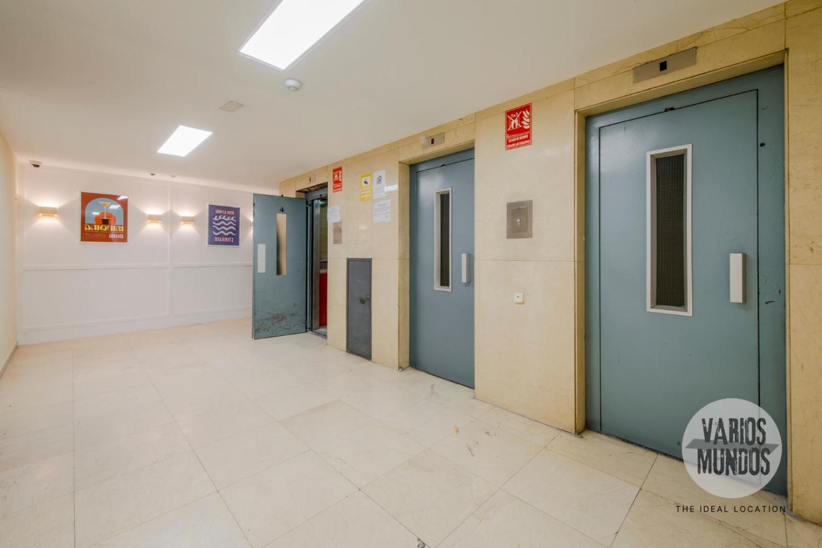Malasana Relajante Para 4, Ven A San Bernardo 20 E3 马德里 外观 照片