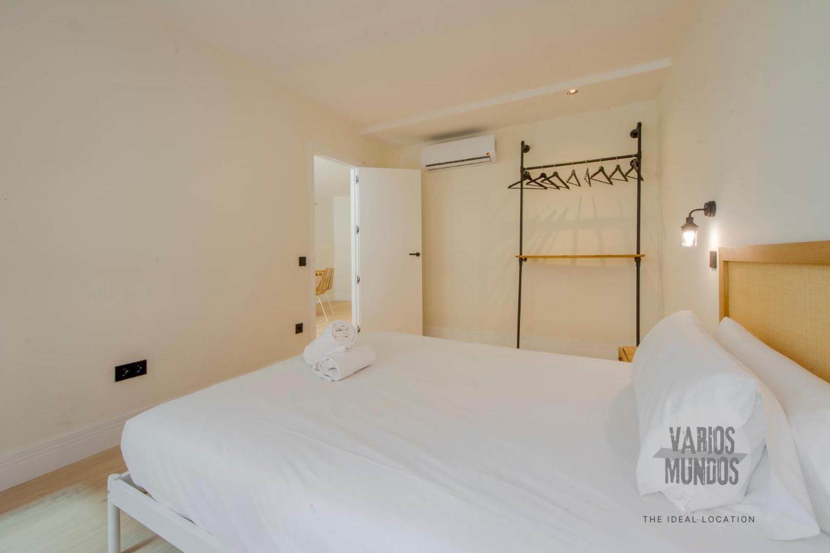Malasana Relajante Para 4, Ven A San Bernardo 20 E3 马德里 外观 照片